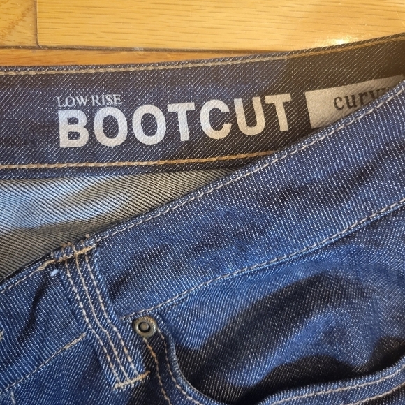 NY&C Low Rise Bootcut Curvy Denim Jeans Size 10 - Picture 5 of 5